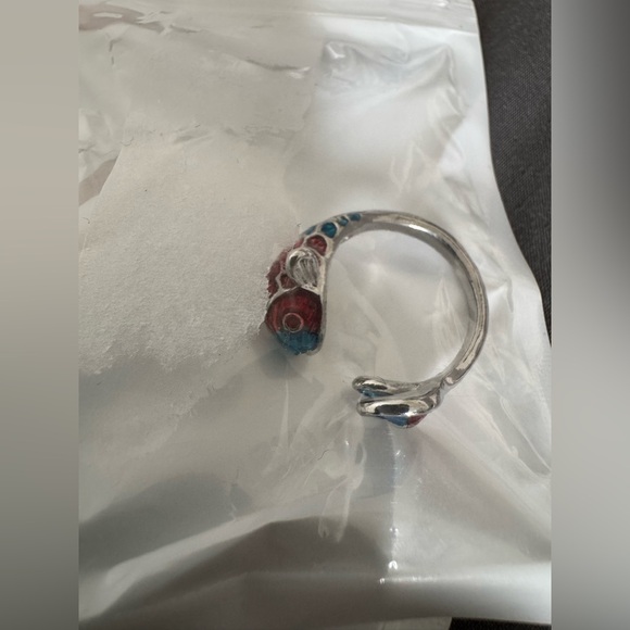 [Free add on item] Lucky koi fish ring - Picture 5 of 5